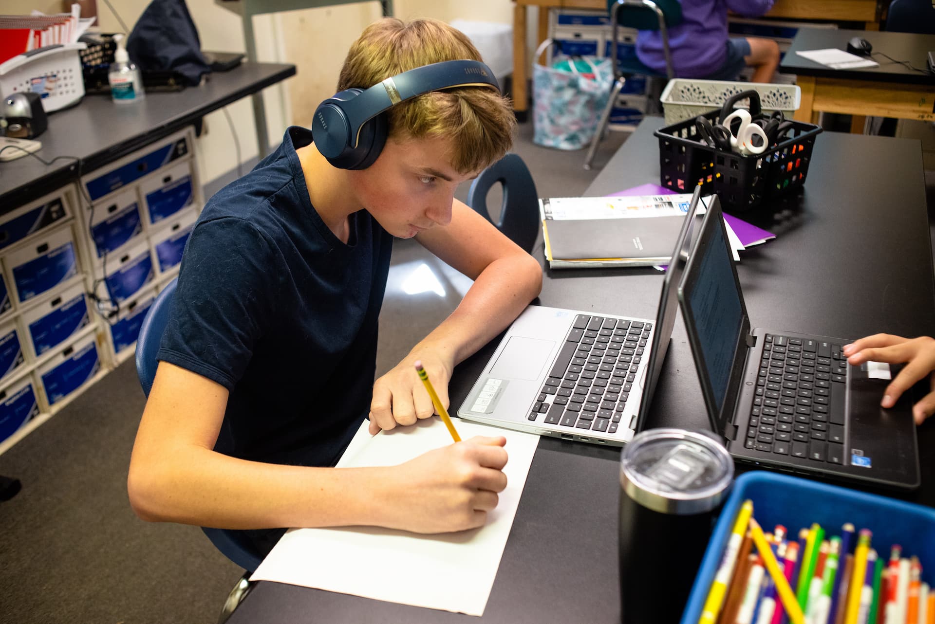 jya student working